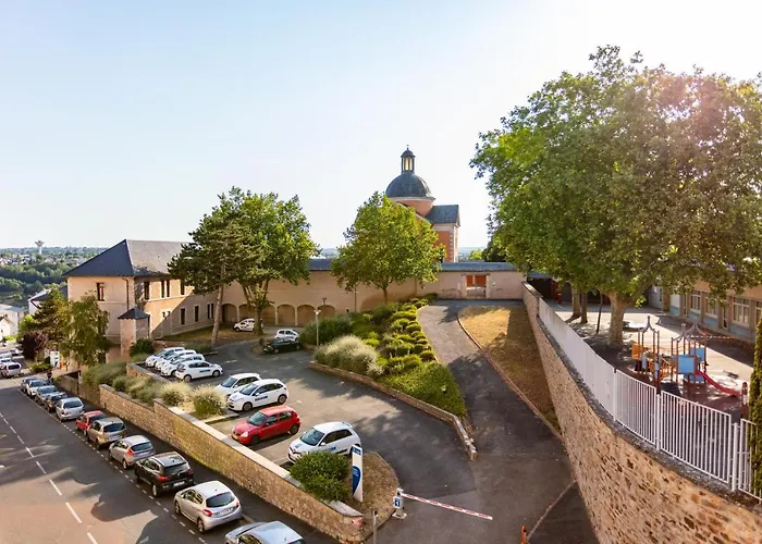 Cocon, Vue Rodez, Terrasse, Box, Musee Soulages * Ροντέζ