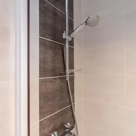 Cocon, Vue Rodez, Terrasse, Box, Musee Soulages *